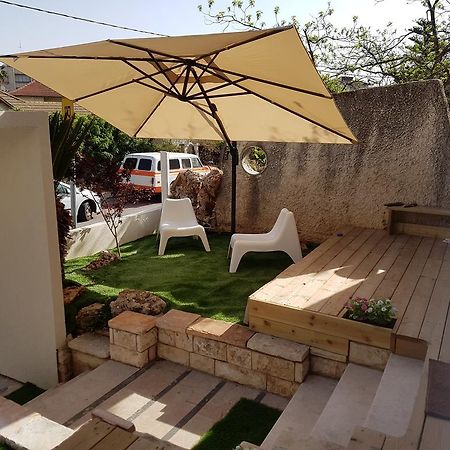 Quiet Garden Villa Rishon Leziyyon Ngoại thất bức ảnh