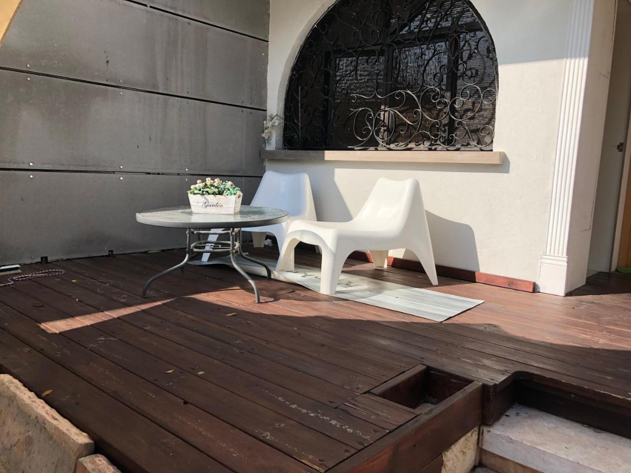 Quiet Garden Villa Rishon Leziyyon Ngoại thất bức ảnh